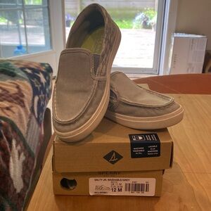 Sperry Salty JR. washable grey shoes size 12m.